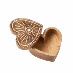 Ravi Evil Eye Heart Box -Home Touch Sale Store 258359 PhotoRoom