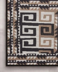 Ari Natural/Black Rug By Justina Blakeney® X Loloi -Home Touch Sale Store ARIXARI 03NABL 25 624x b70a2158 f4b9 4364 8967 a78874e260c1