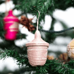 Clay & Coral Basket Trio Ornaments -Home Touch Sale Store Lifestyle OO.10110 2 1800x1800 PhotoRoom