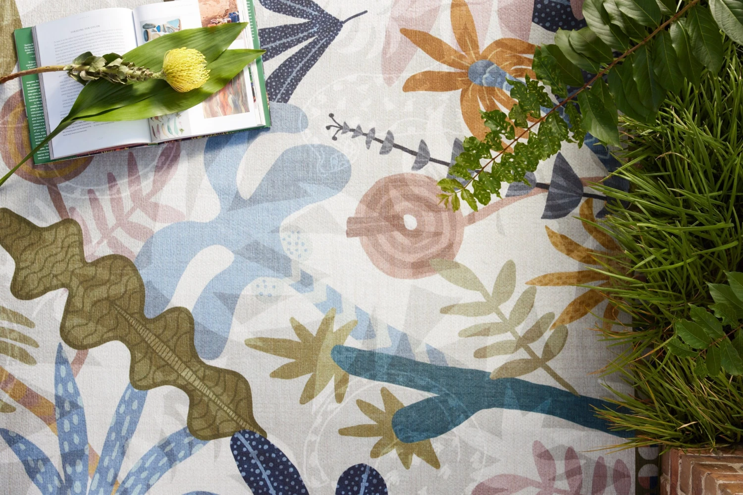 Pisolino Ivory Rug By Justina Blakeney® X Loloi 4 Pisolino Ivory Rug By Justina Blakeney® X Loloi - Image 4