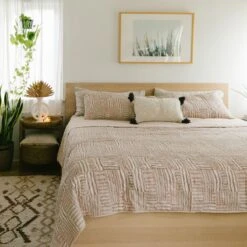 Abrazo Quilt Set By Jungalow® -Home Touch Sale Store abrazo