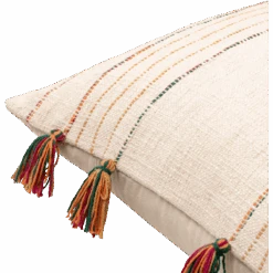 Chaima Tassel Pillow -Home Touch Sale Store nbu001 detail corner PhotoRoom