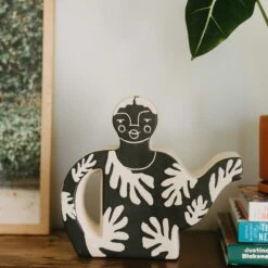 Jungalow Sybil Leaf She Pot By Justina Blakeney® -Home Touch Sale Store sybilshepot2